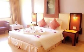 Bp Grand Tower Hotel